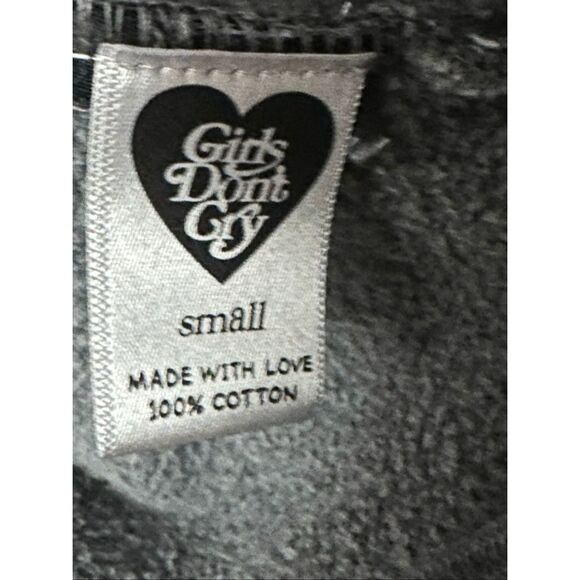 Girls Don't Cry crewneck sweatshirt ( Unisex) Sz: S - Picture 6 of 6